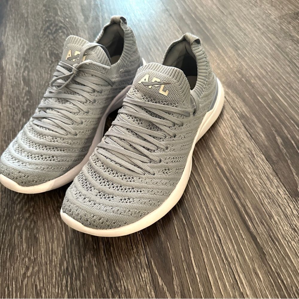 APL techloom wave blue womens - Picture 5 of 10